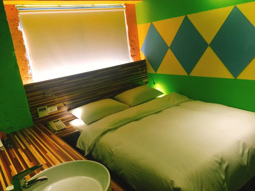 R10 Eco Hotel