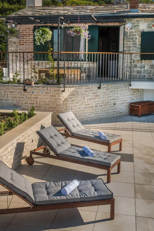 Villa Manda Korina - Three-Bedroom Villa with Private Pool