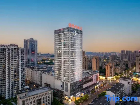 Manyue Art Hotel (Yichun Municipal Government Railway Station)