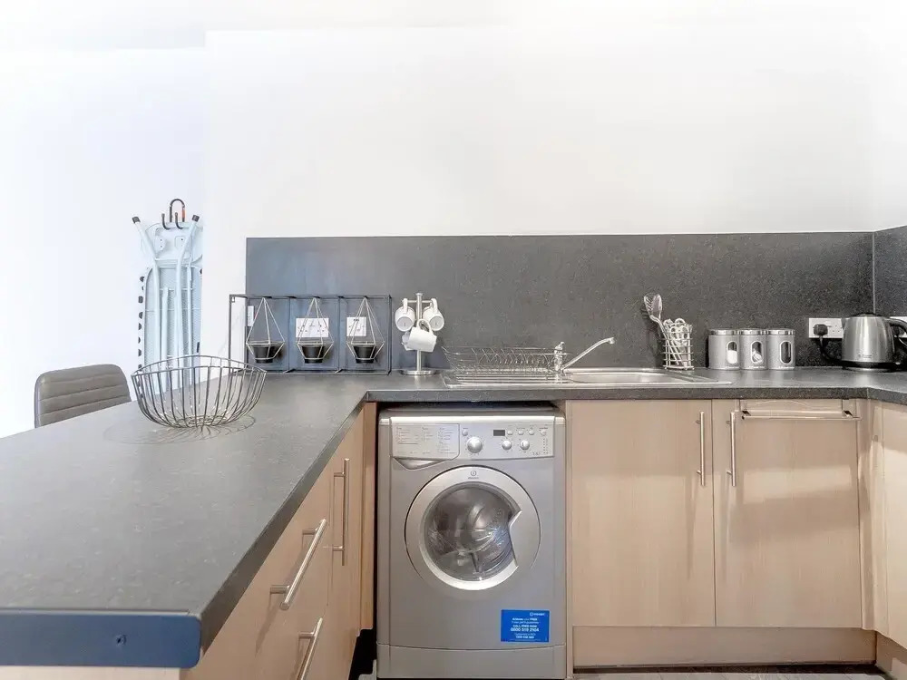 Modern Apartment In Dundee Near Museums, City Centre