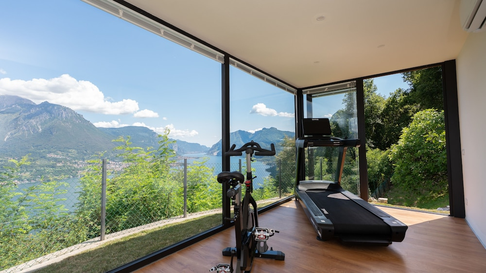 Villa Valentina by Rent All Como