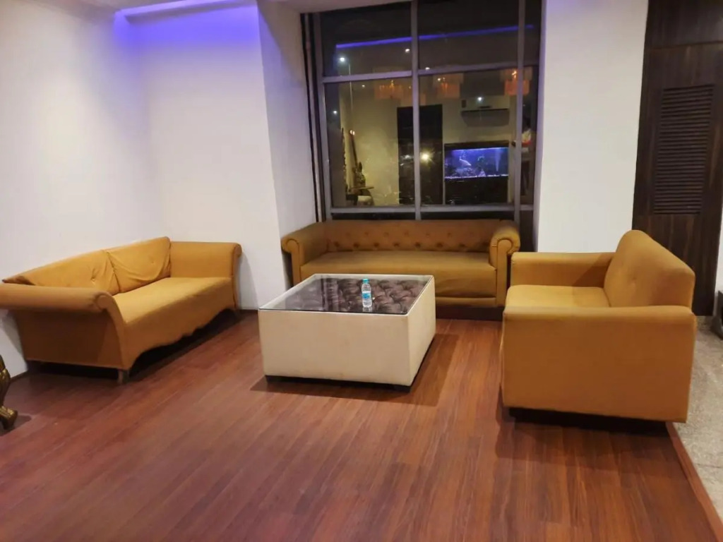 HOTEL AMBROSIA