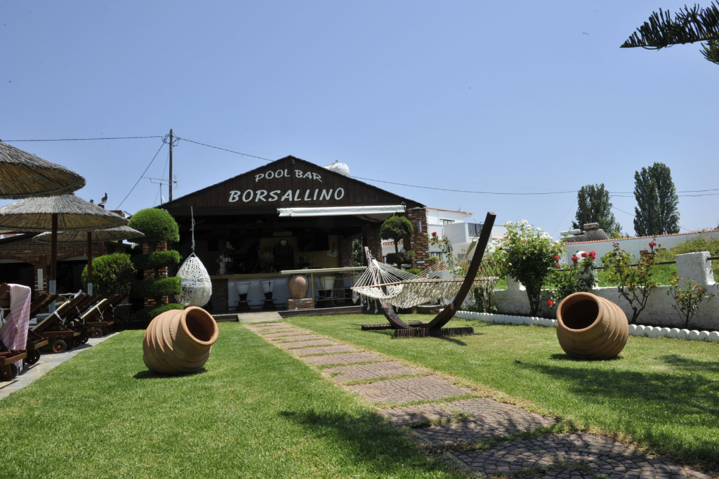 Skiathos Hills Studios