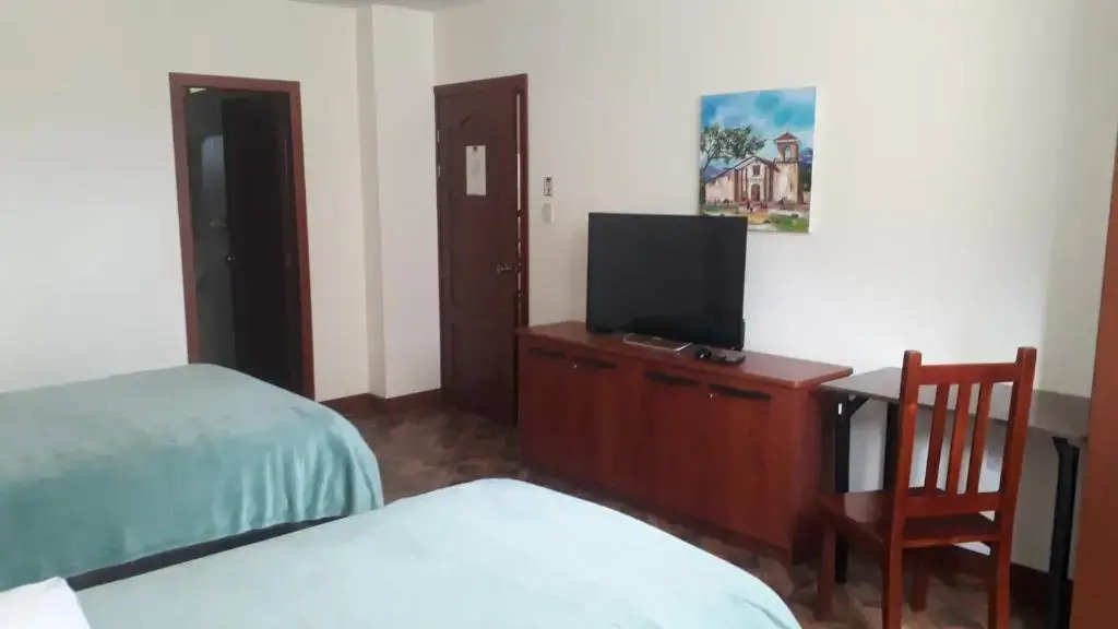 El Cardenal Hotel