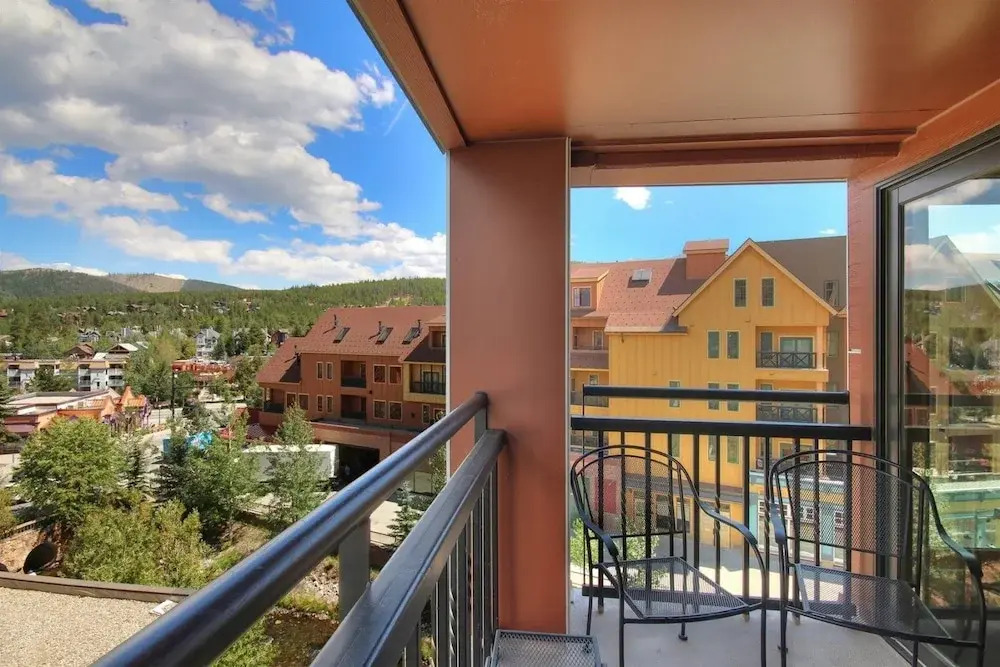 Village At Breckenridge - 2 Bedroom Ski Inski Out Condo