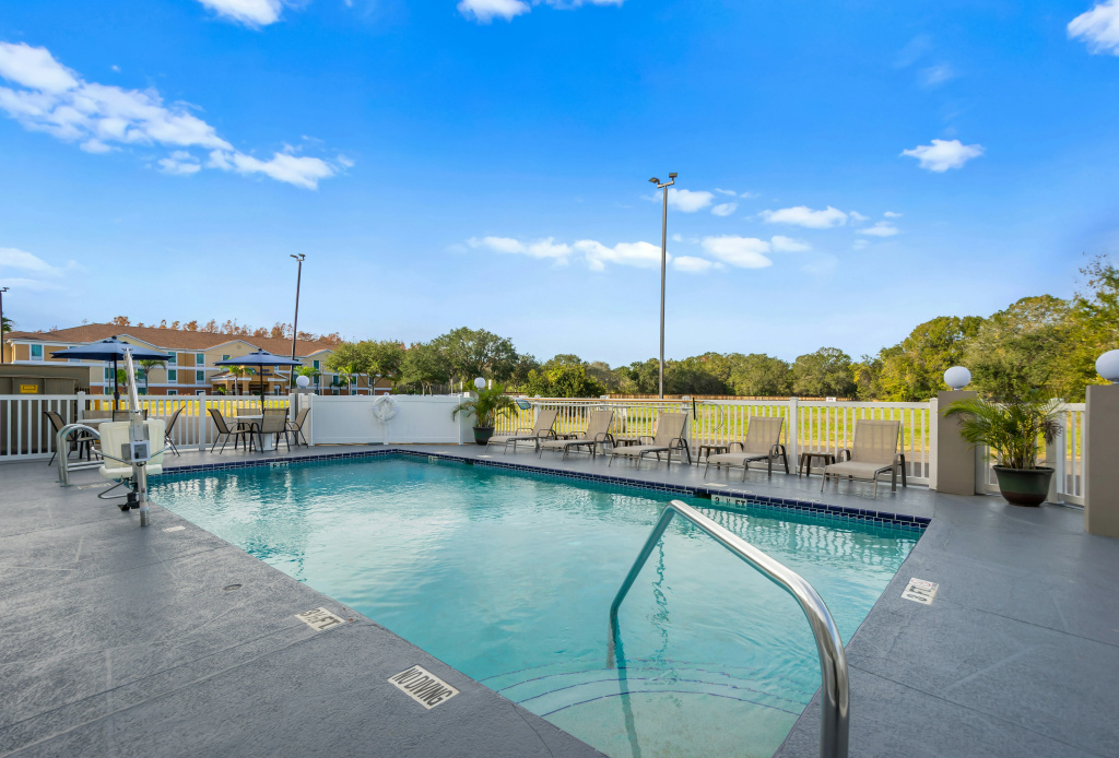 Spot X Hotel Wesley Chapel - Tampa Area