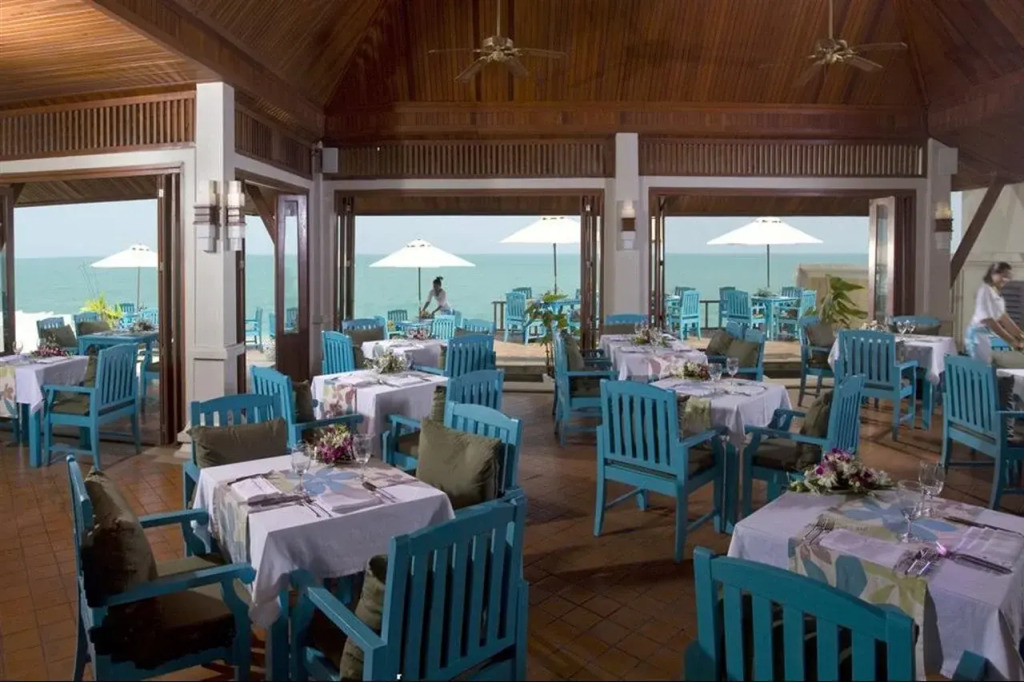 Samui Buri Beach Resort