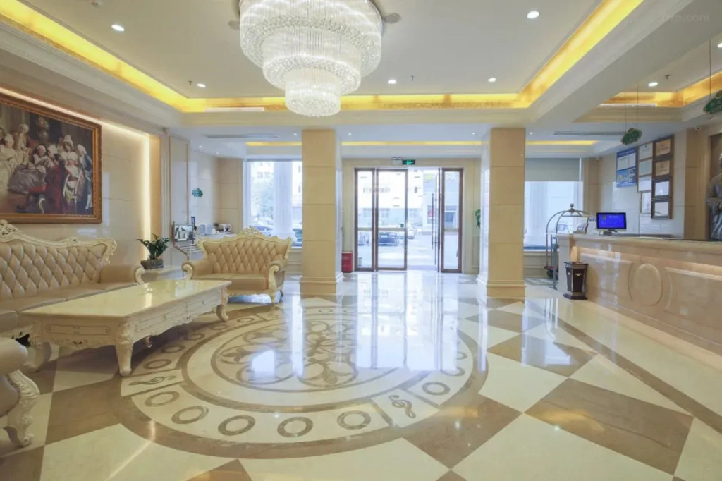 Vienna Hotel Shenzhen Fuyong Village