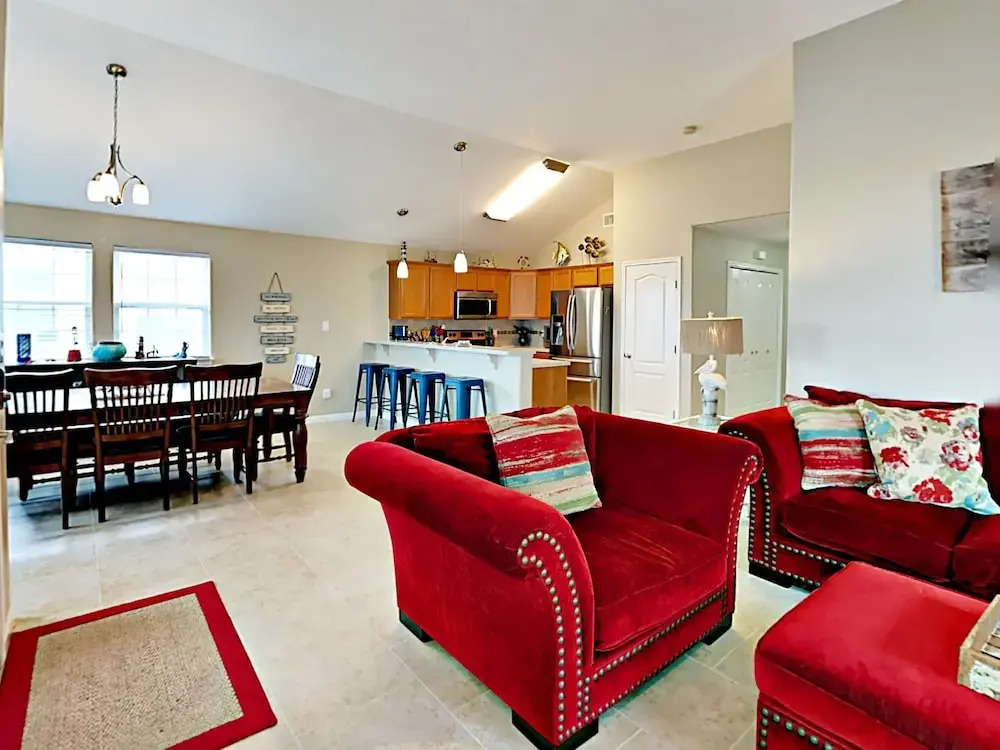 420 Chloes Way - Three Bedroom Home
