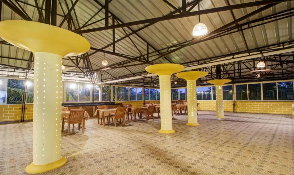 Treebo Majestic Palms, 2 Km From Colva Beach