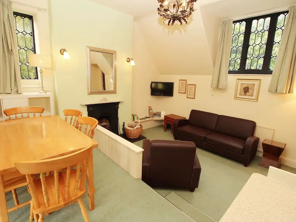 Hall Cottage