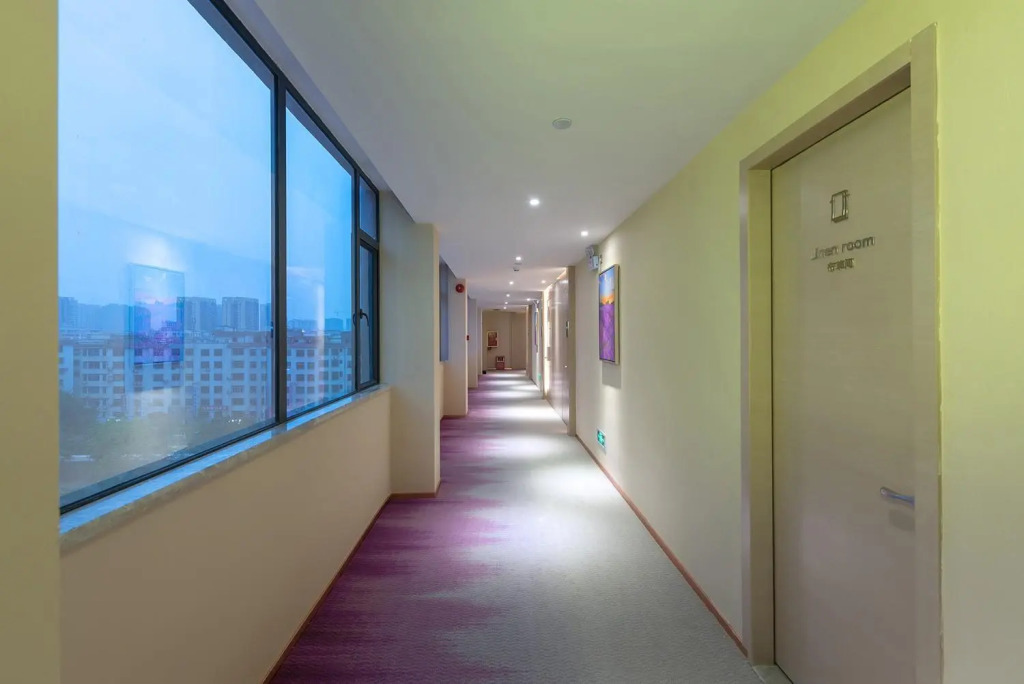 Lavande Hotel Yingde Yingzhou Avenue