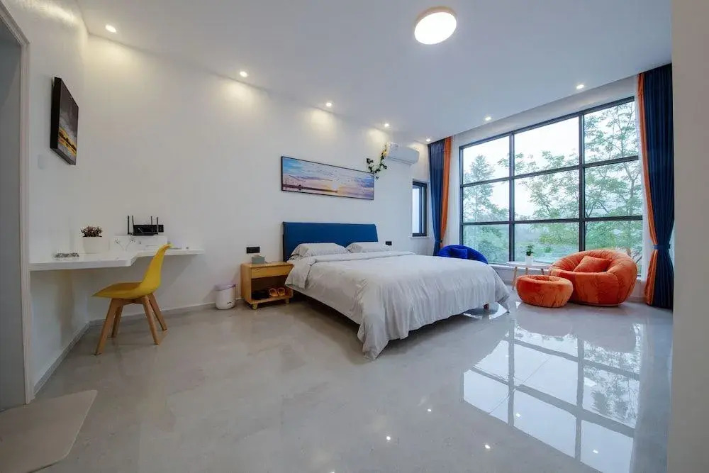 Country Road Villa