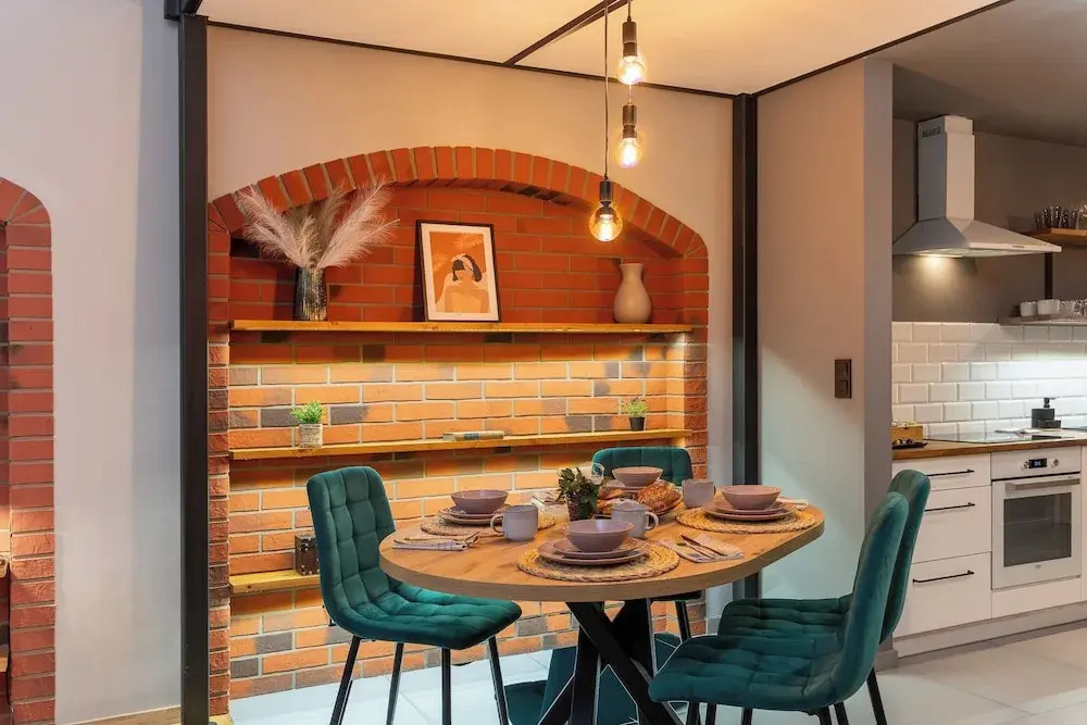 500 Year House - Kraków Old Town - Historic Apartments by Staymoovers