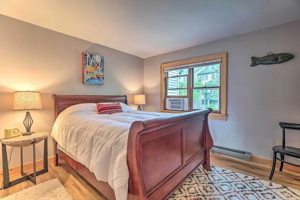 Lake Placid Gem w/ Patio & Views < 1 Mi to Beach!