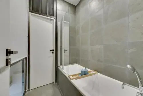Suite LIU