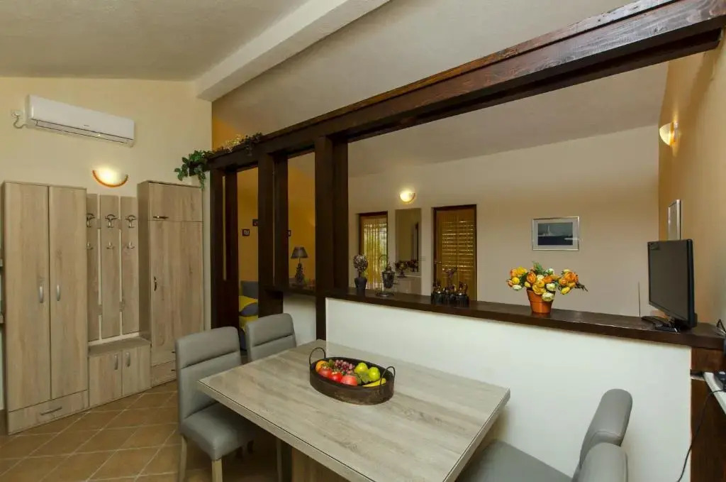 Apartments Georgi - 200m from sea