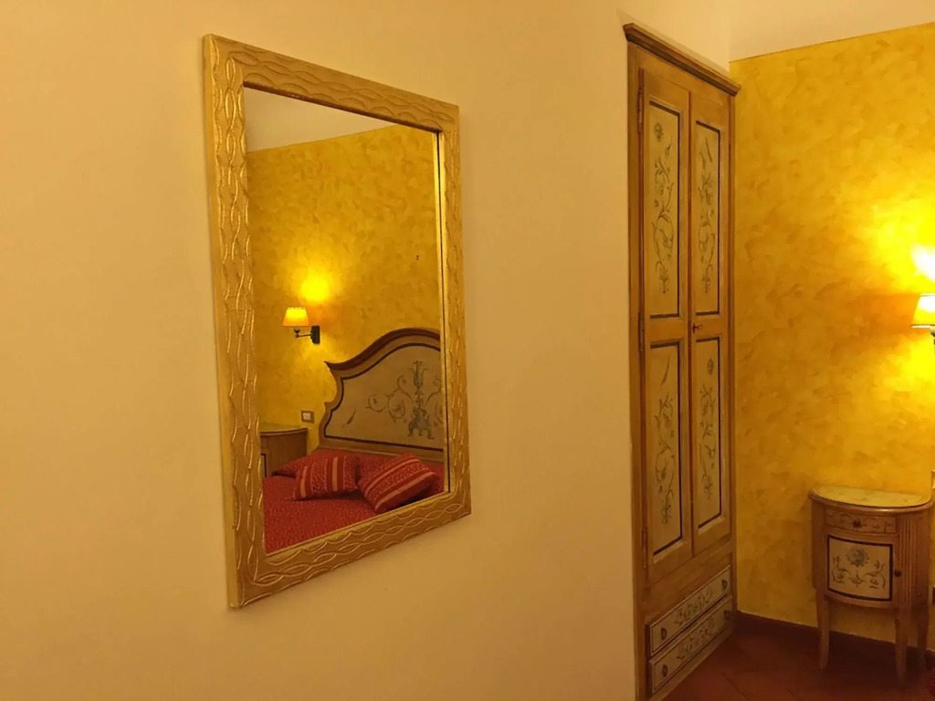 Locanda dei Poeti Rooms & Apartments