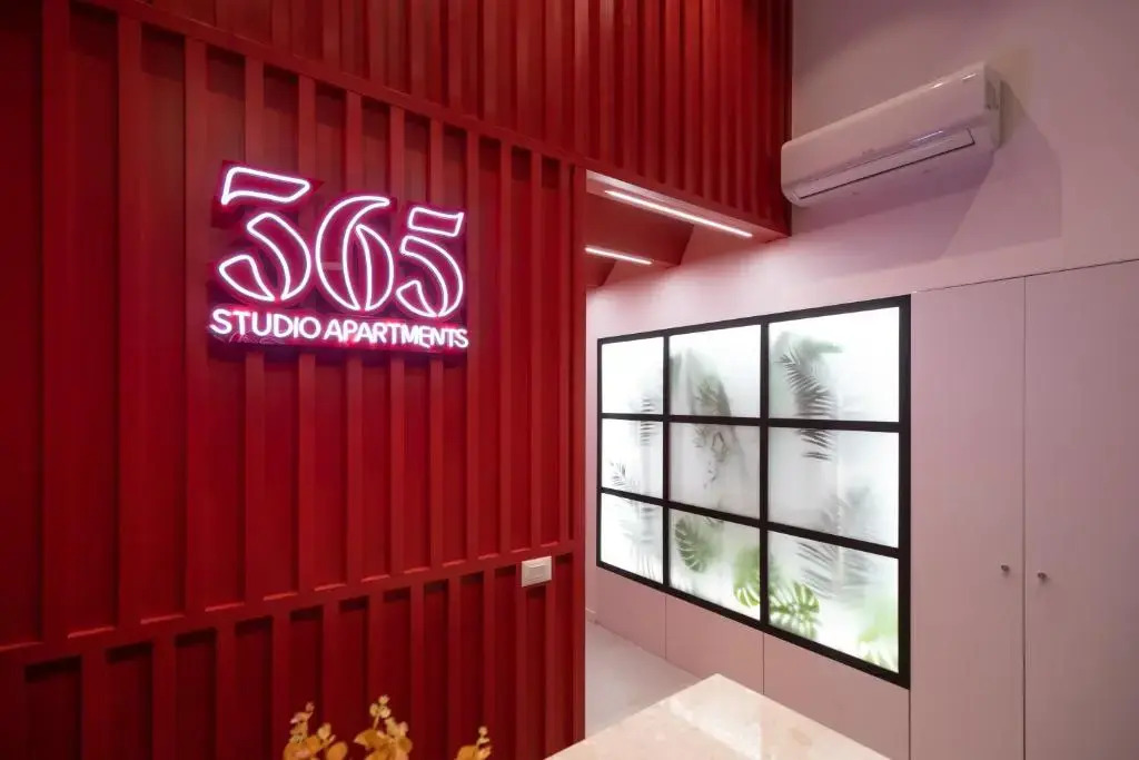 Spa & Pool - Studio Apartments 365
