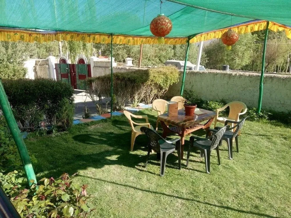 Odbar Guest House Best Guest House at Leh Ladakh