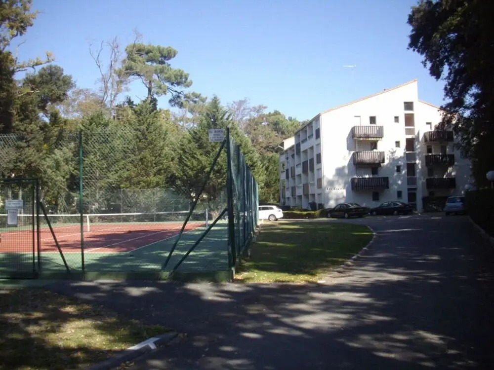 Apartment With one Bedroom in Saint-georges-de-didonne, With Furnished