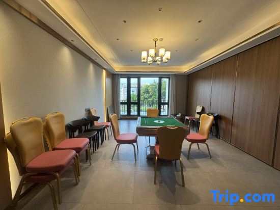 Xin Aolin Hotel (Zhuhai Tangjiawan Station)