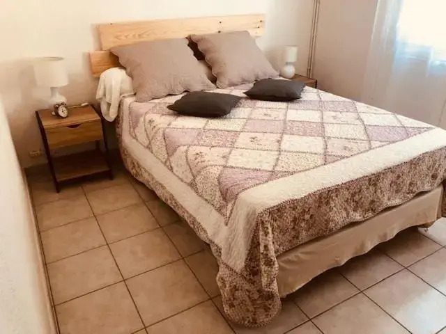 Chez Mamie Villa T2 à Sanary maison chaleureuse et ensoleillée