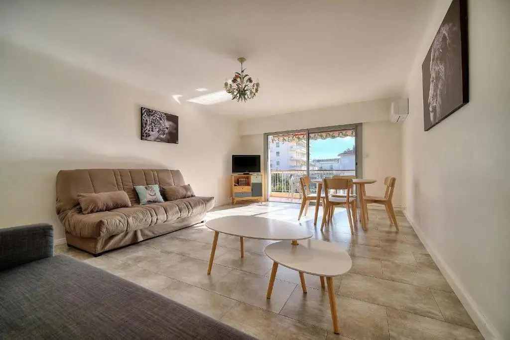 IMMOGROOM - Spacious - Terrace - Air conditioning - Near Croisette