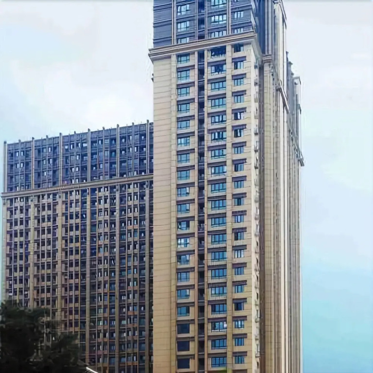 Longcheng Hotel