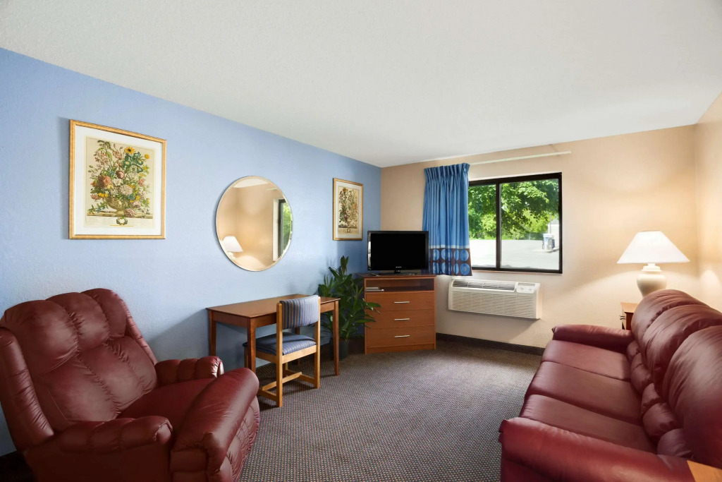 Quality Inn Oneida near Casino