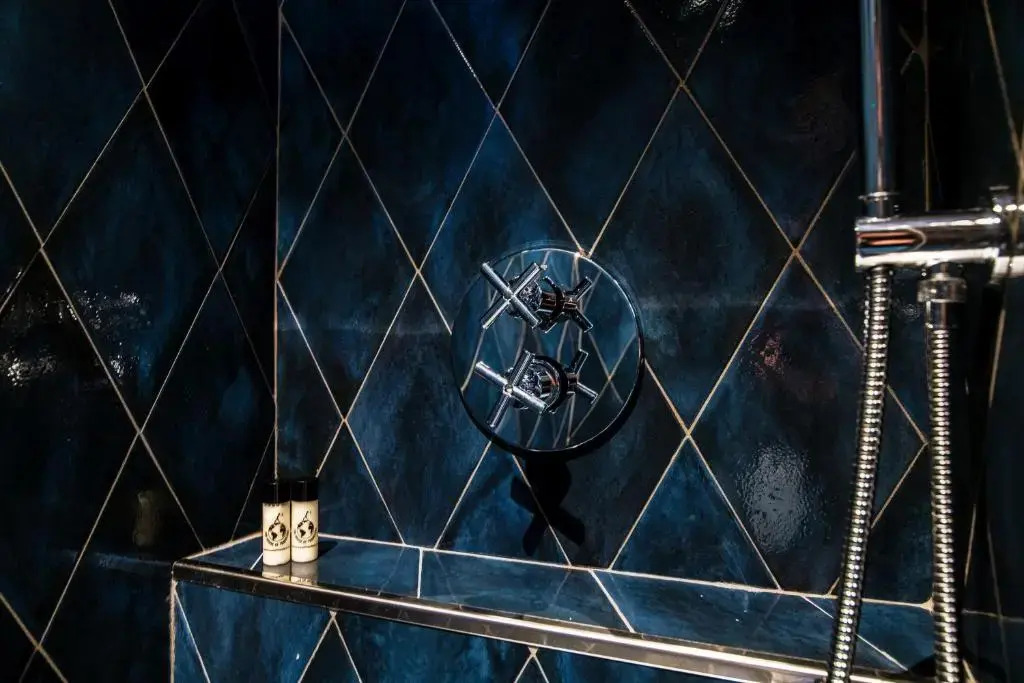 Caesar Suites by "The House Of Travelers"
