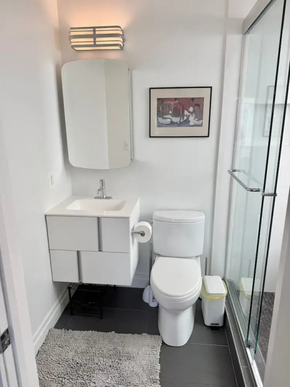 Essence of DC Vibrant Shaw With 2 Parking Slots - 4 Bedroom