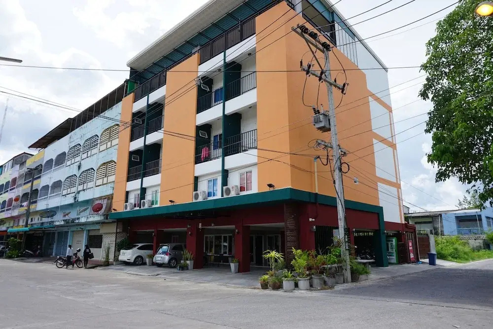 Boss House Hotel