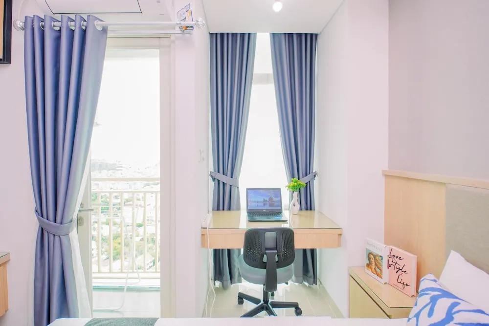 Comfy Studio For 2 Pax At B Residence Grogol
