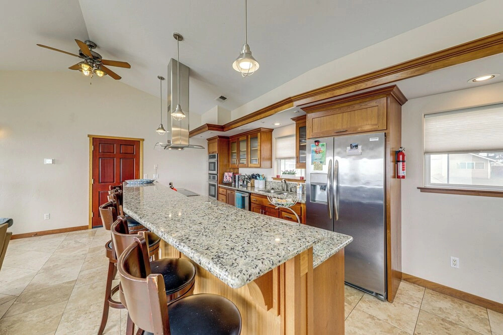 Crescent City Getaway w/ Panoramic Ocean Views!
