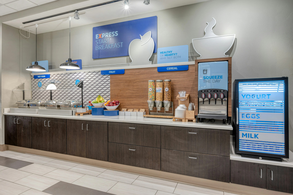 Holiday Inn Express & Suites St. Louis - Chesterfield by IHG