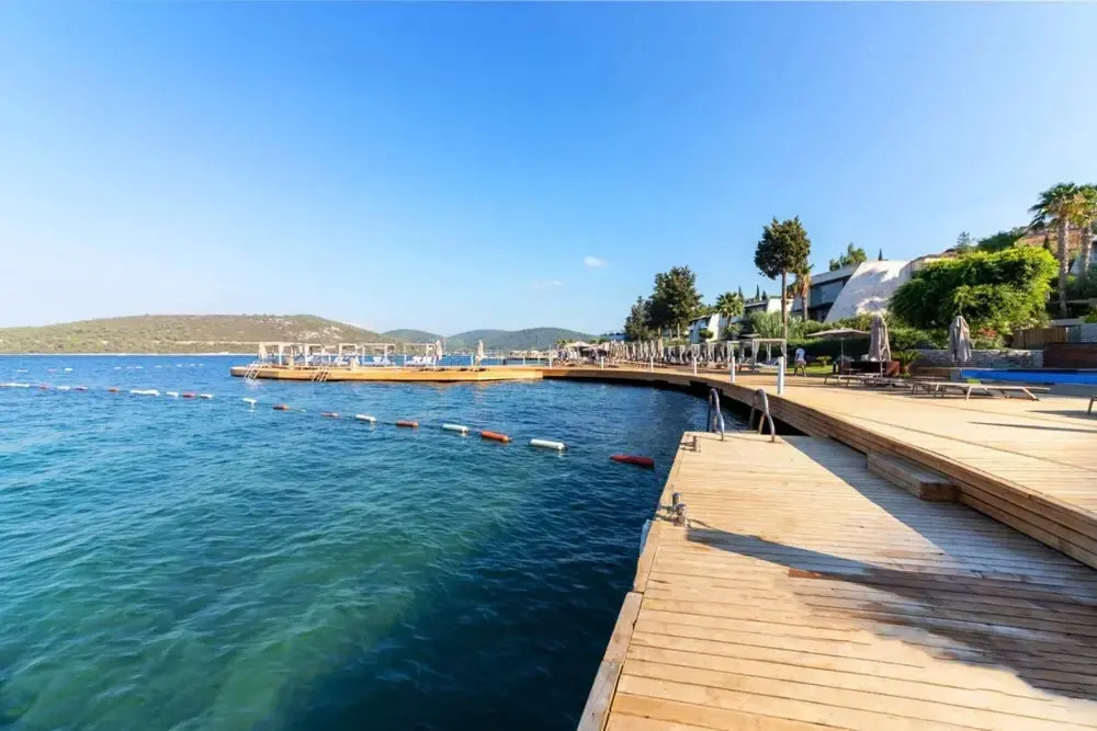 Regal Home with Shared Pool near Beach in Bodrum