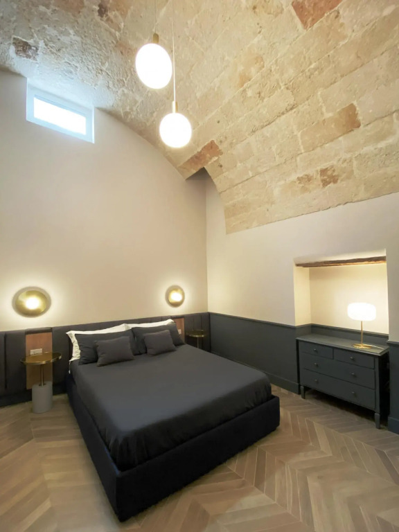 Apartment suitable for families or couples, equipped kitchen and laundry corner, private balcony-Mattia by Dimore Garibaldi