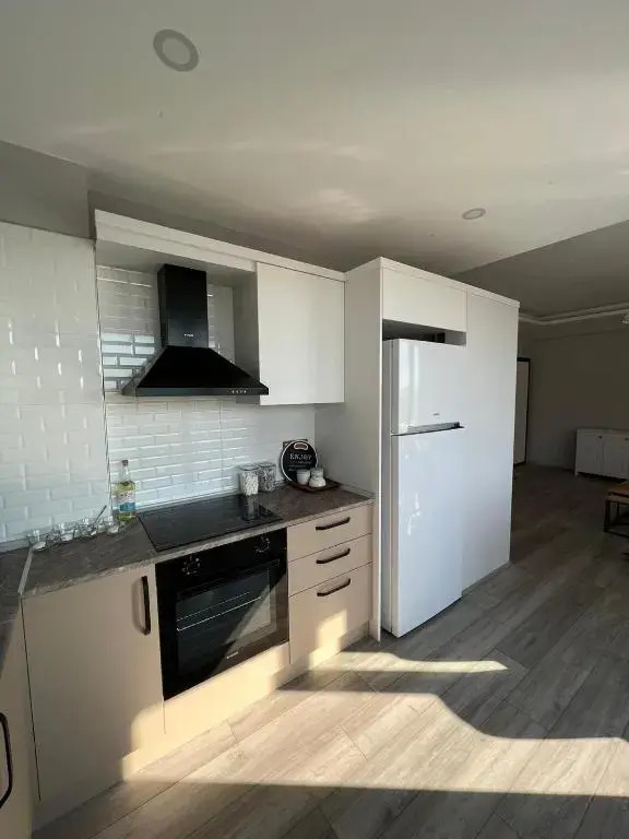 Scenic Flat With Shared Pool in Milas