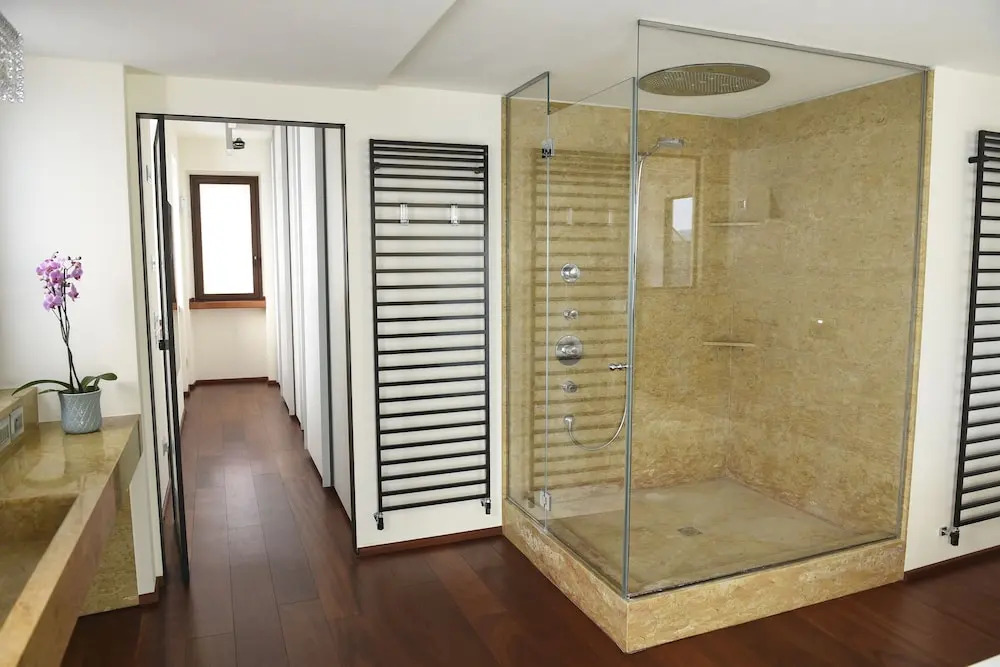 Luxury Como Lake Apartment