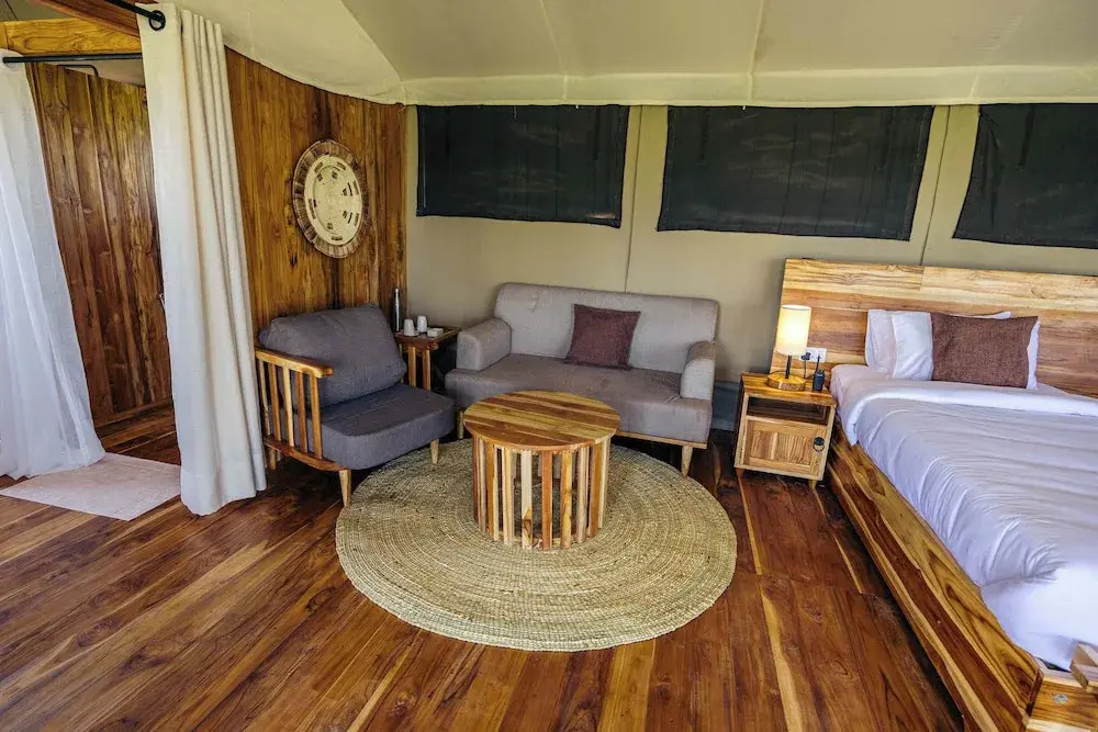 The African Kongoni Serengeti Safari Camp