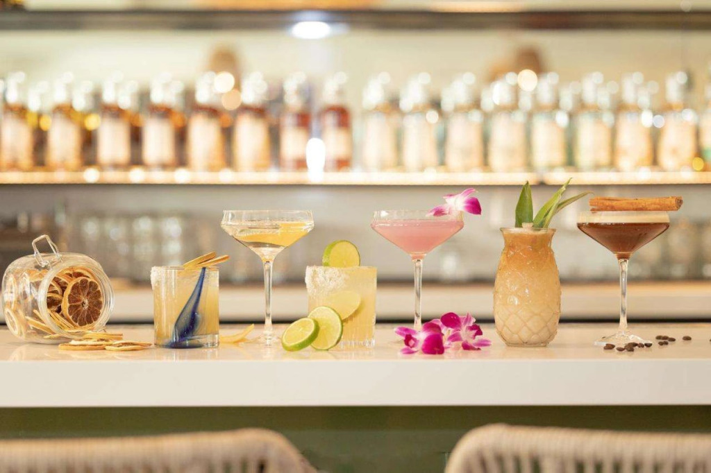 Tommy Bahama Miramonte Resort & Spa