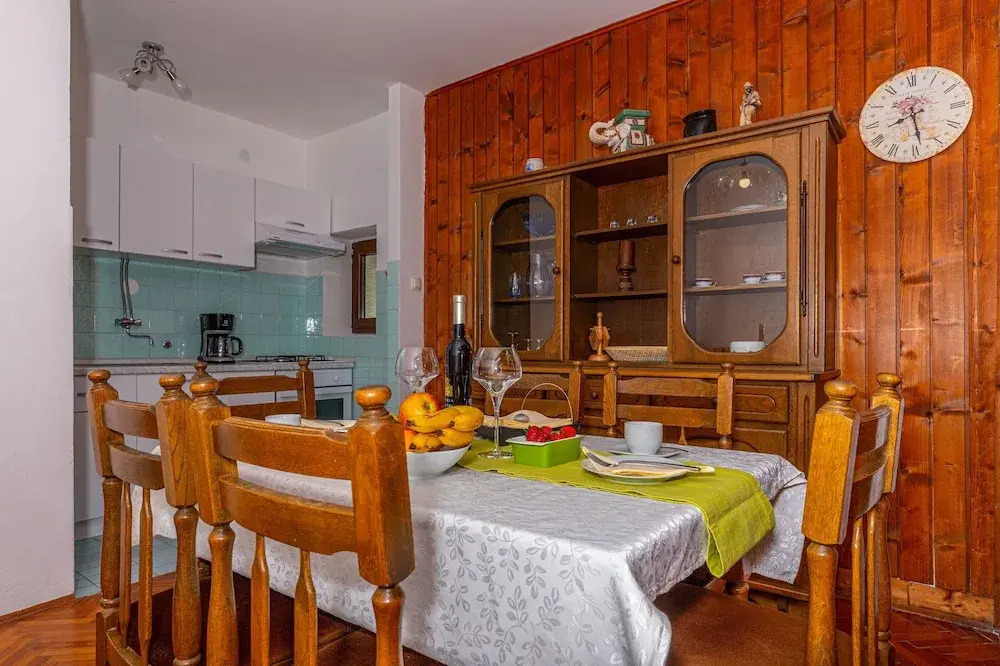 Apartments Pilas
