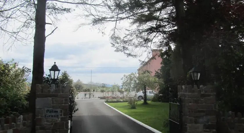 Palmgrove Farmhouse