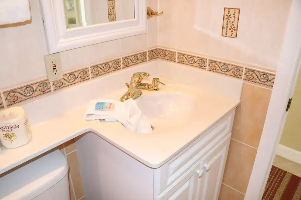 Jamaica Royale 501 - 3 Br Condo