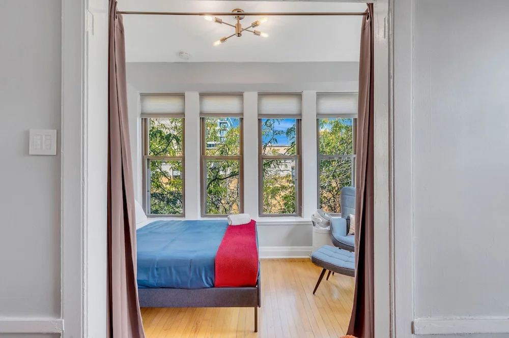 Stunning, Spacious, & Sun-soaked 2BR Uptown Condo by AllSet Turnover