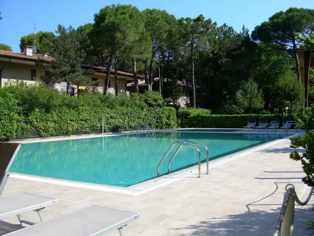 Four People Apartment in a Residence With Swimming Pool Close to the Beach