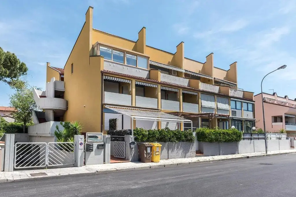 M53 - Marcelli, bilocale con giardino a 100 mt dal mare 4