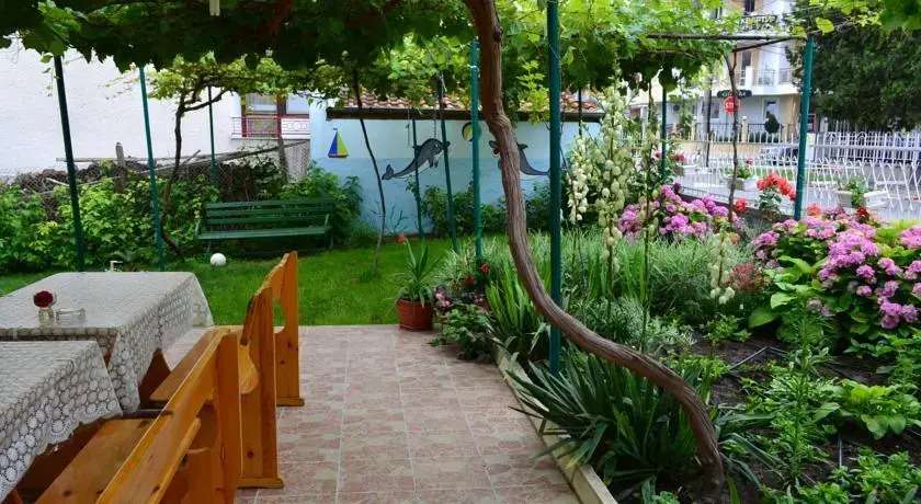 Guest house Tangra