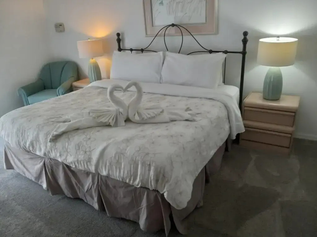 Fabulous 4 Bed South Facing Lake View Near Disney, Kissimmee, US